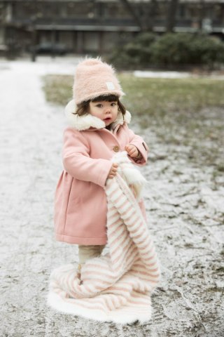 Elodie Details Czapka zimowa, Furry Knit - Powder Pink - 3-100 lata