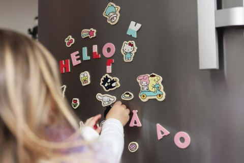 Magnetyczne literki i obrazki, edukacyjna zabawka dla dzieci, Hello Kitty