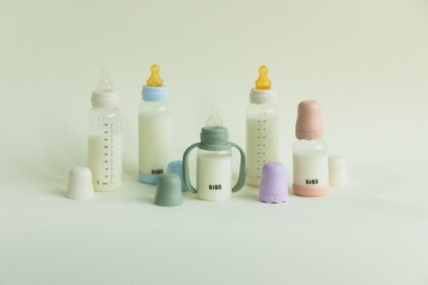 BIBS BUTELKA PLASTIC PP ze smoczkiem antykolkowym z silikonu medycznego poj 150 ml IVORY