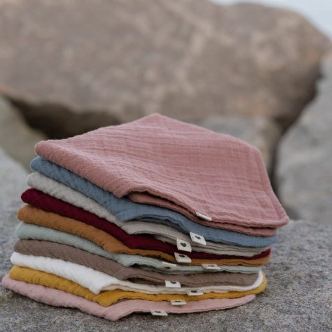 BIBS BANDANA BIB BLUSH bandanka śliniak z kieszonką na smoczek 100% organic cotton