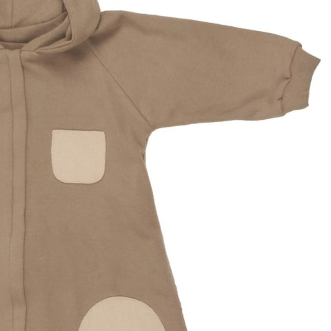 Hi Little One kombinezon całoroczny z kapturem TOG 2,0 OverSize BOHO Caffe Latte roz M Pom Pom