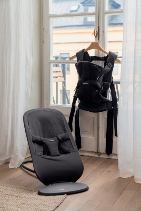 BABYBJORN - nosidełko HOLD, MESH, czarne