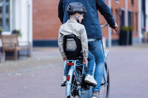 Fotelik row. Bobike Junior ONE black/dark brown