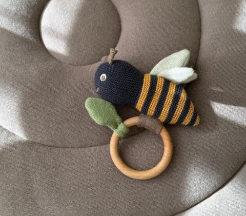 Grzechotka gryzak Honeybee 0+ Vanilla Copenhagen