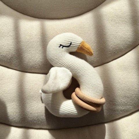 Grzechotka gryzak Swan 0+ Vanilla Copenhagen