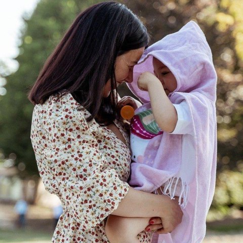 Okrycie kąpielowe z kapturem100% cotton Jednorożec