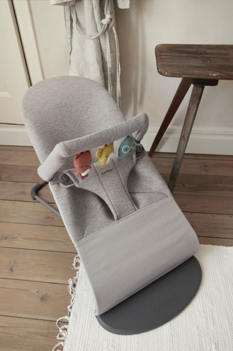 BABYBJORN - zabawka do leżaczka - Soft Friends - jasnoszara
