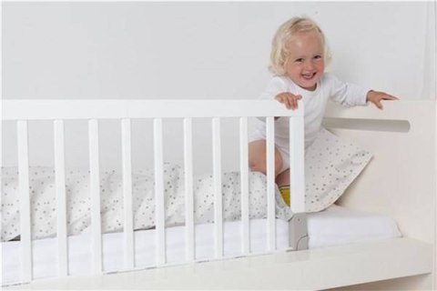 Baby Dan - Drewniana barierka ochronna do łóżka, white